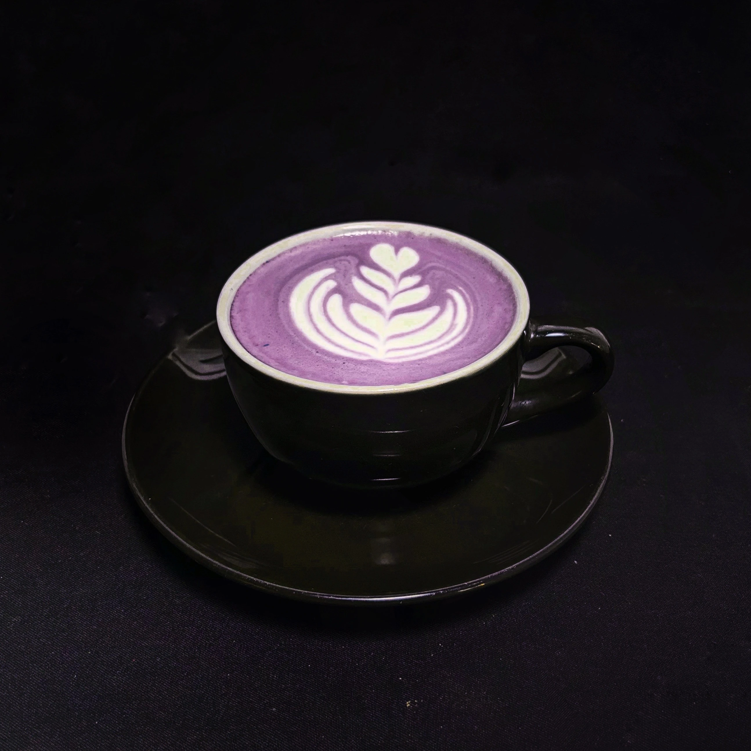 Foto Taro Latte Hot